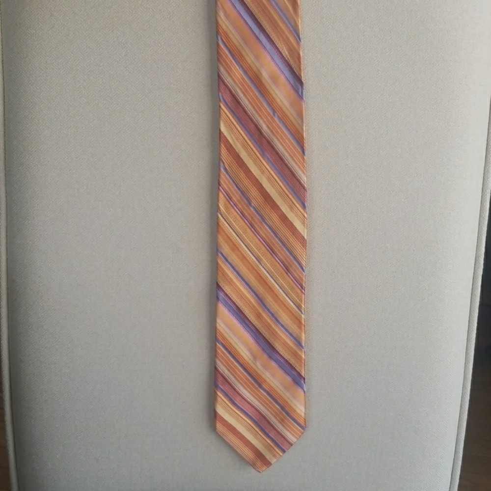 Ike Behar New York All Silk Necktie